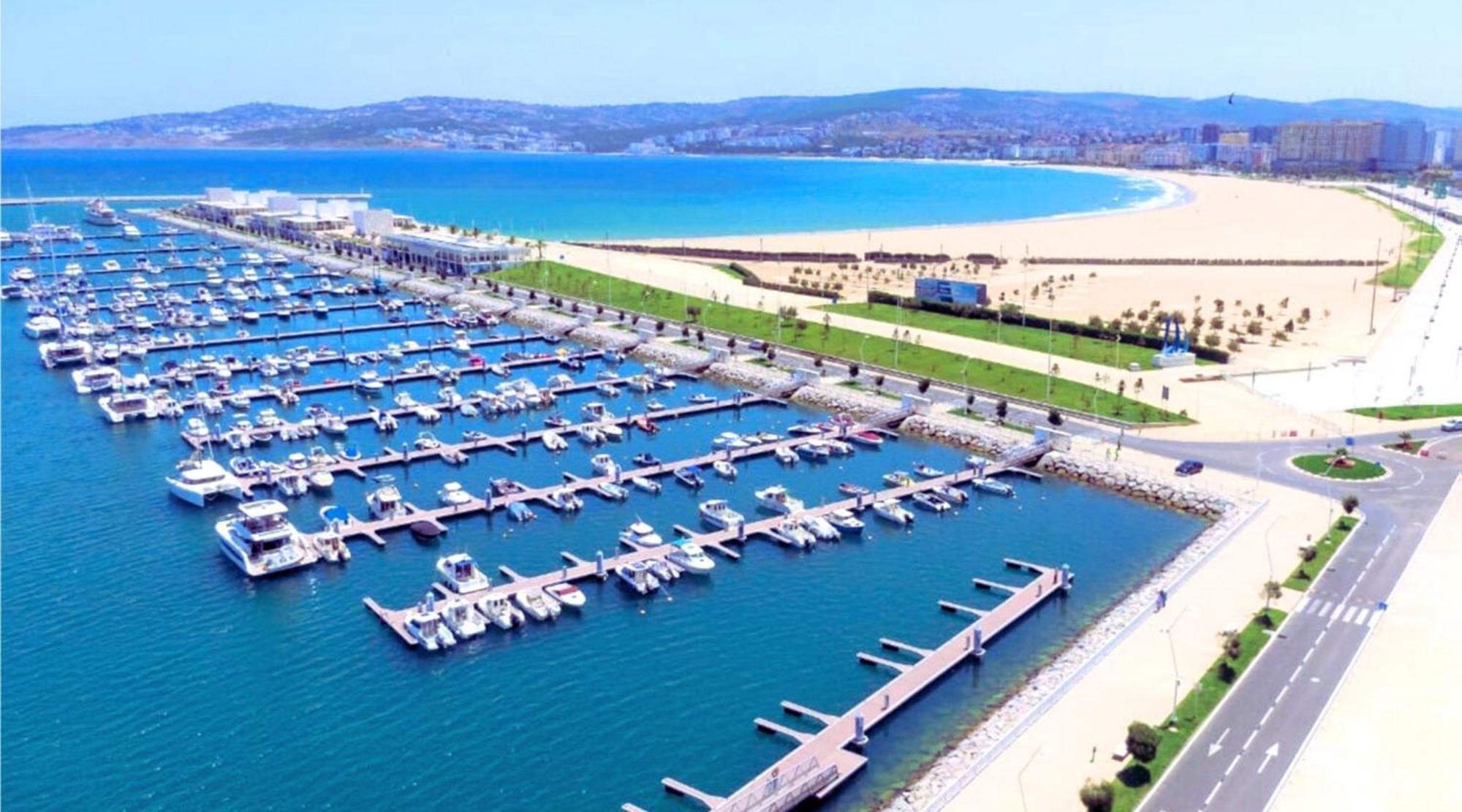 2 Bedroom Apartment In Tangier Centre Next To Tanja Marina Bay Extérieur photo